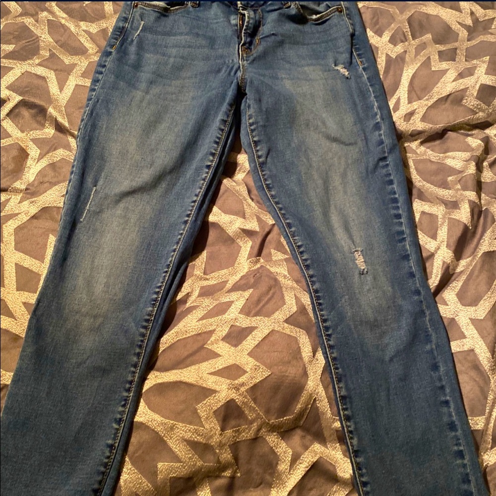 Old Navy Rockstar Super Skinny 6 Long